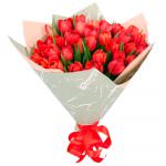 Букеты с весенними цветами