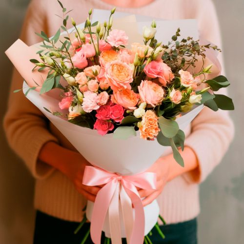 Роскошный букет «Розовый шарм»